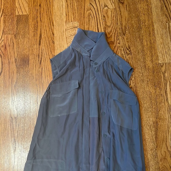 T by Alexander Wang Woman’s Grey Silk Button Down Size S - Picture 2 of 5